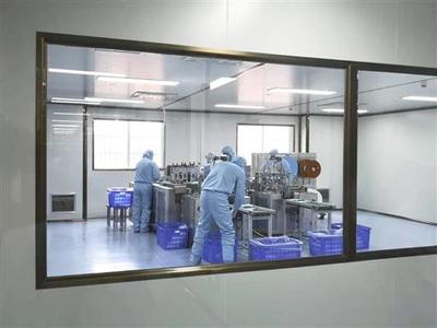 太极集团下属工厂增设生产线口罩产品顺利下线太极集团前天日前,鉴于口罩市场依然偏紧